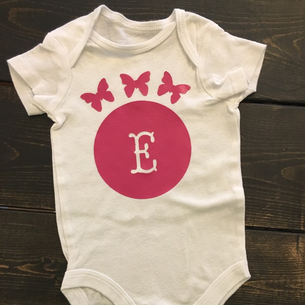 🦋 “E” Butterfly Onesie 🦋